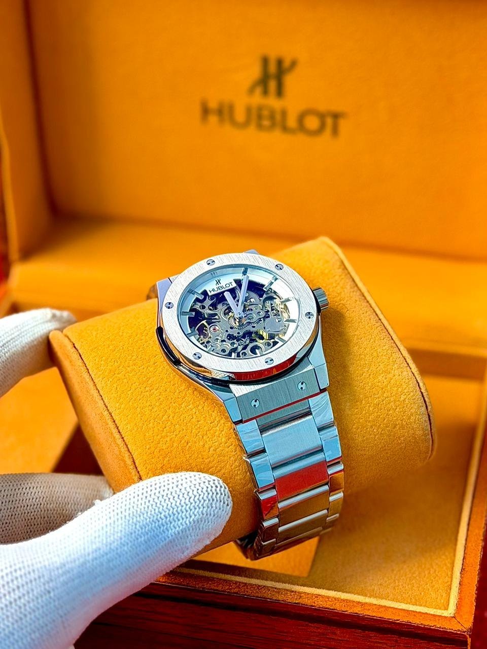 Hublot Classic Fusion Skeleton Steel - THE AM Fine Timepieces