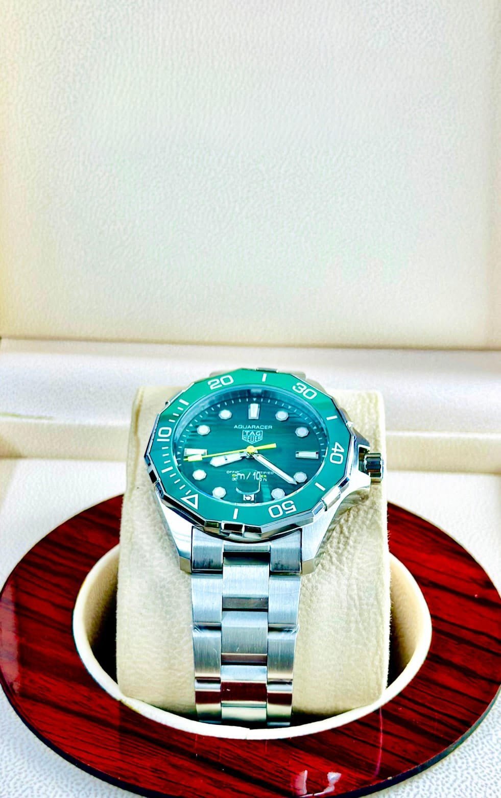 TAG Heuer Aquaracer Professional 200 - THE AM Fine Timepieces